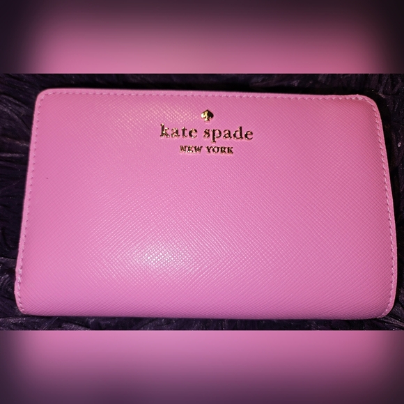 Kate Spade Pink Wallet with Gold Zipper - Picture 1 of 6